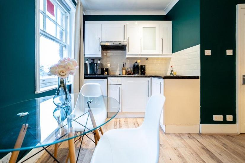Baron Apartment ลอนดอน ภายนอก รูปภาพ
