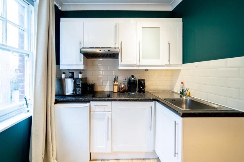 Baron Apartment ลอนดอน ภายนอก รูปภาพ